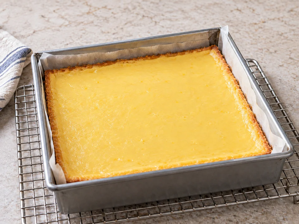 Füllung auf den warmen Boden backen